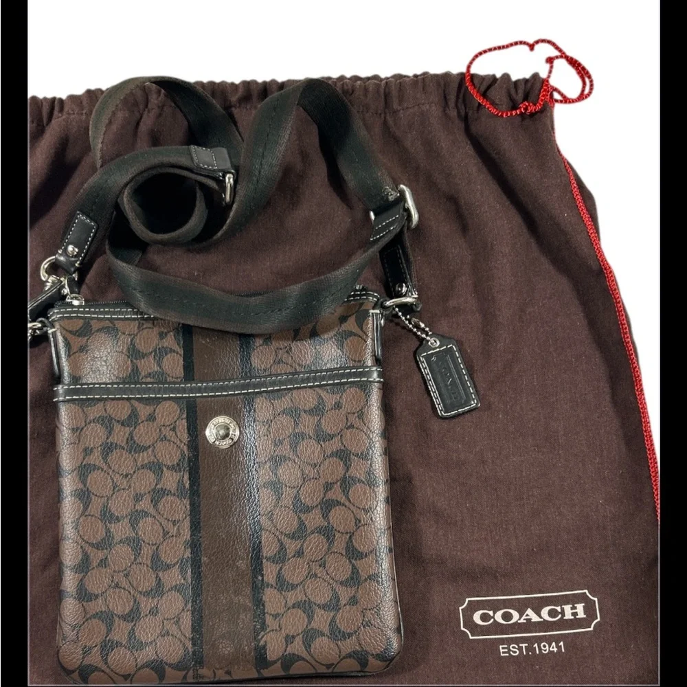 Coach‎ Signature Heritage Stripe North South Swingpack Crossbody w/ Dust Bag